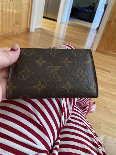 replica louis vuitton wallet canada|louis vuitton wallet used.